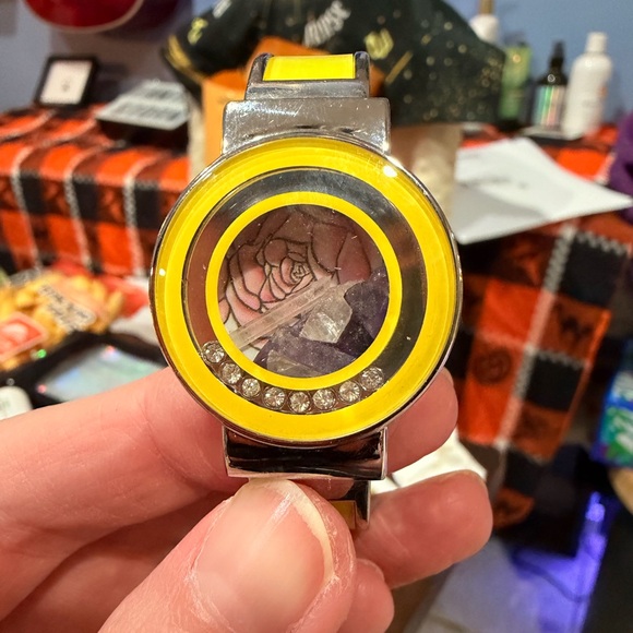 Various Cuff Bracelets - Picture 4 of 4